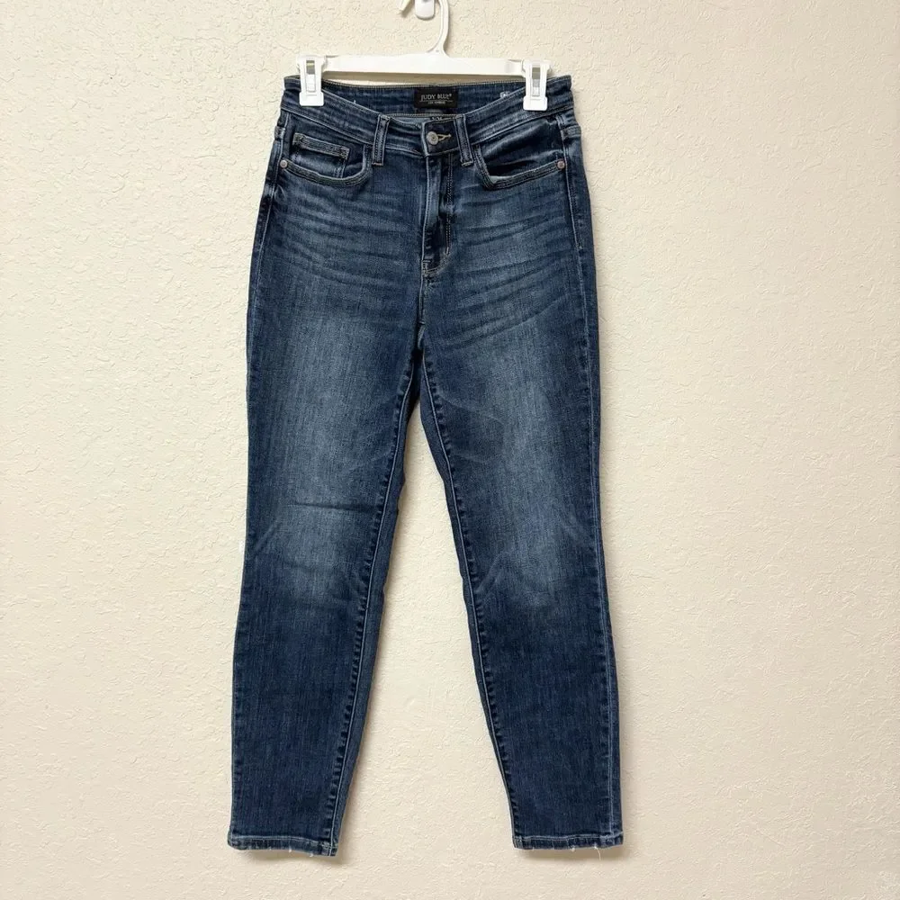 Judy Blue Women’s Size 1/25 Boyfriend Fit Stretch Jeans Blue Denim